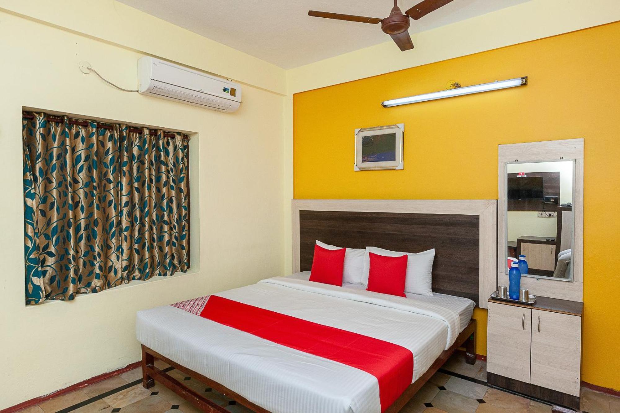 Collection O Ammayi Hotels & Resorts Tiruvannāmalai Exterior foto